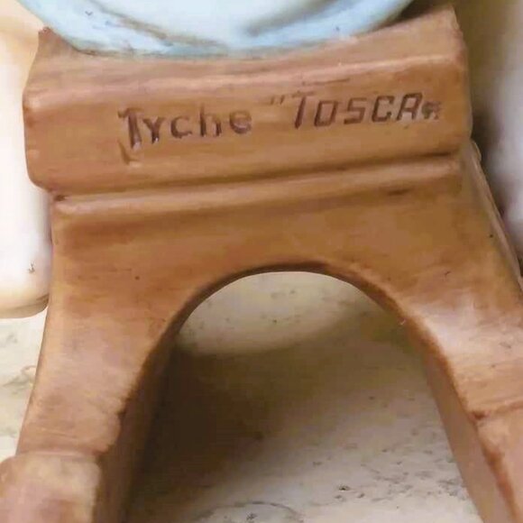 Vintage Capodimonte Porcelain Bisque Figurine Boy on Sledge by Tiche Tosca Italy - Picture 7 of 8